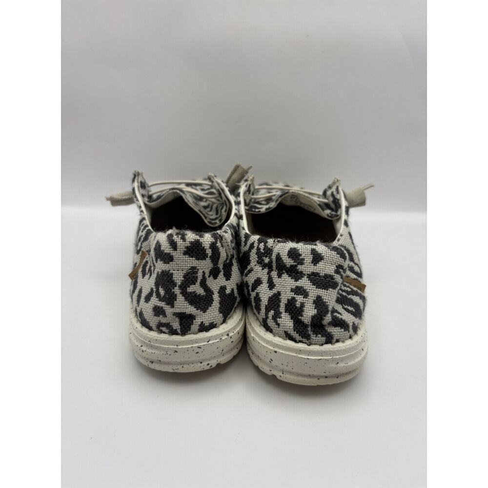 Hey Dude Wendy Woven Cheetah Print Shoes Women Size 8 - Picture 5 of 9